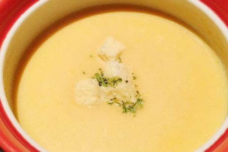 『 無農薬のニンジンポタージュ 』です。