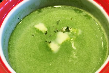 『 縮みほうれん草のポタージュ 』です。