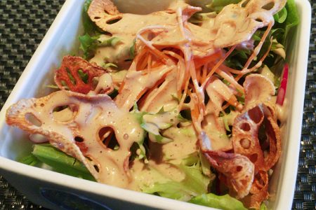 『 蓮根のサラダ 』です。