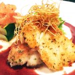 『 真鱈の香草パン粉焼き 赤ワインのソースで 』です。